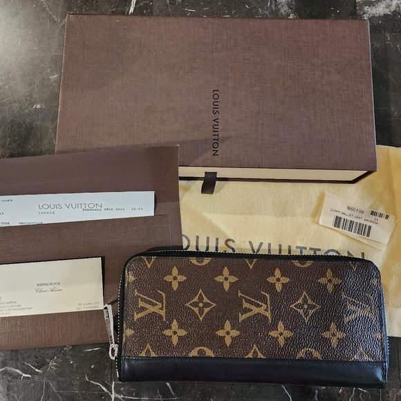 SOLD—AUTHENTIC LOUIS VUITTON Monogram Macassar Vertical Zippy Wallet - Picture 10 of 10